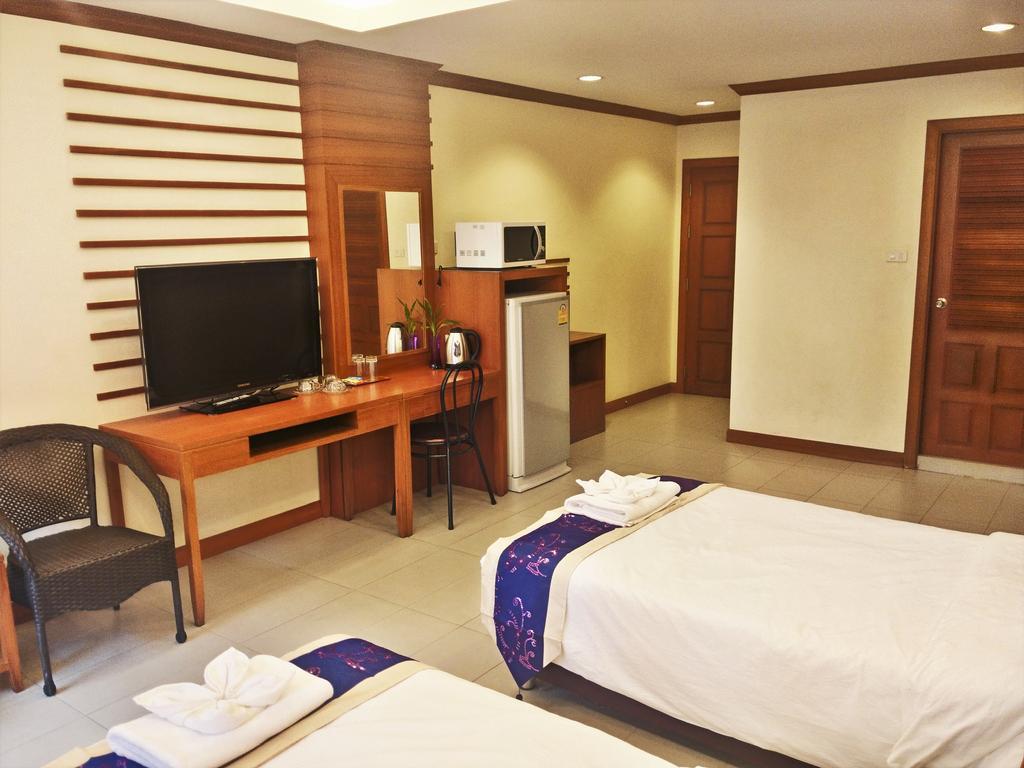 Daratalay - Jomtien Hotel Bang Lamung Exterior foto