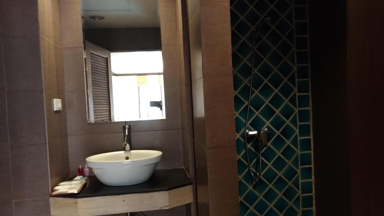 Daratalay - Jomtien Hotel Bang Lamung Exterior foto