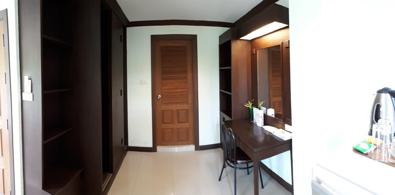 Daratalay - Jomtien Hotel Bang Lamung Exterior foto