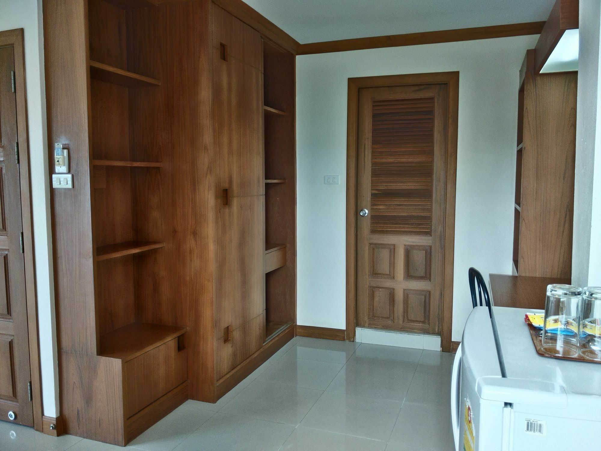 Daratalay - Jomtien Hotel Bang Lamung Exterior foto